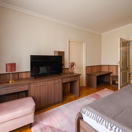 Szilfa Etterem Mariann Apartman Hajdúszoboszló 외부 사진