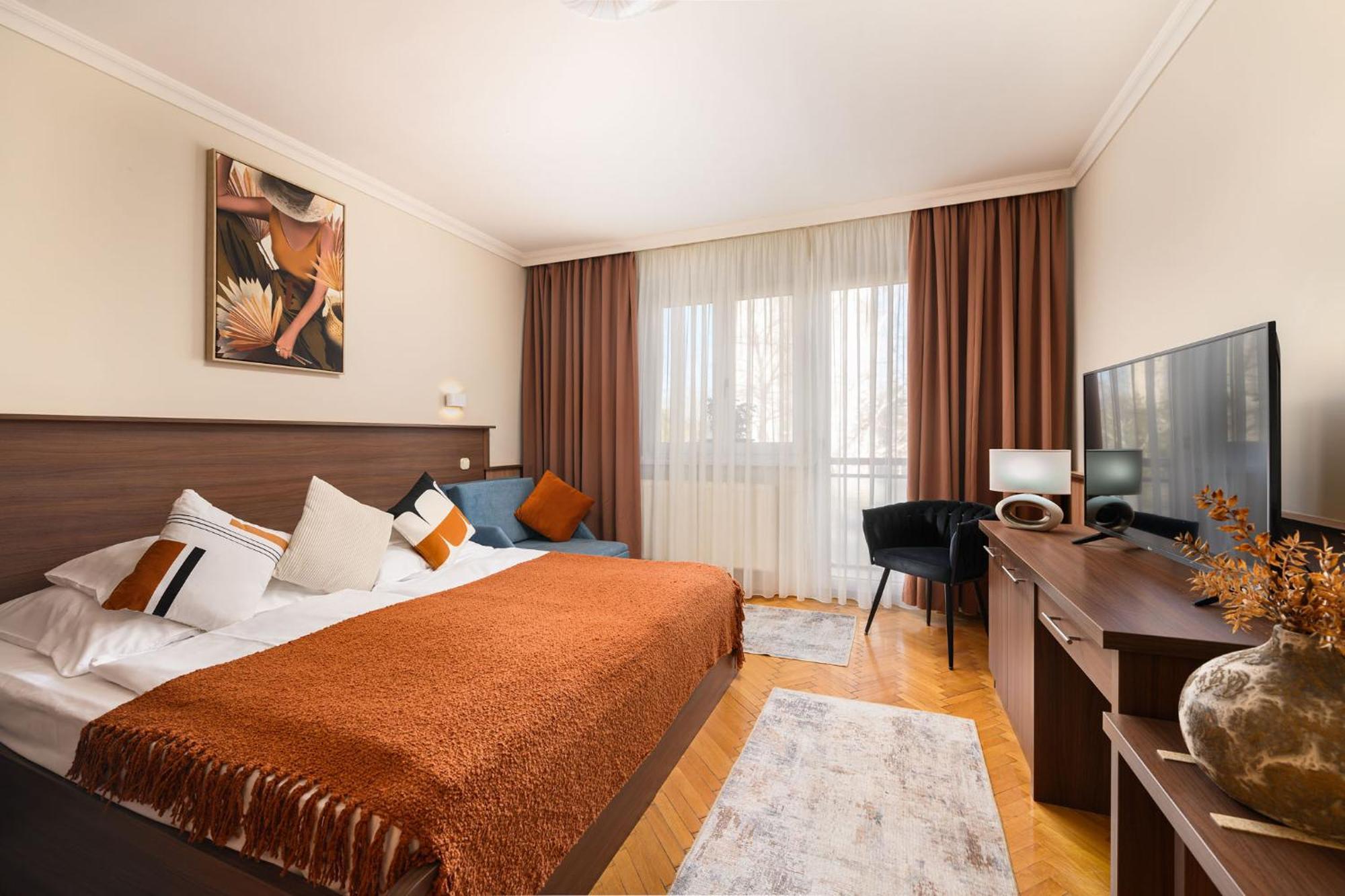 Szilfa Etterem Mariann Apartman Hajdúszoboszló 외부 사진