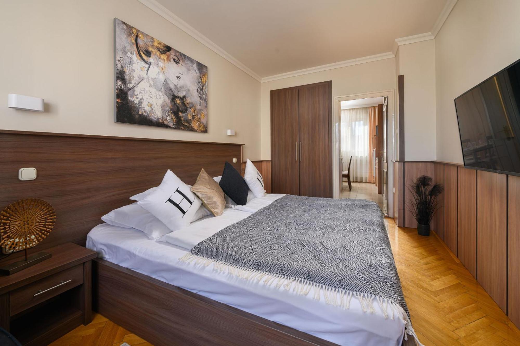 Szilfa Etterem Mariann Apartman Hajdúszoboszló 외부 사진