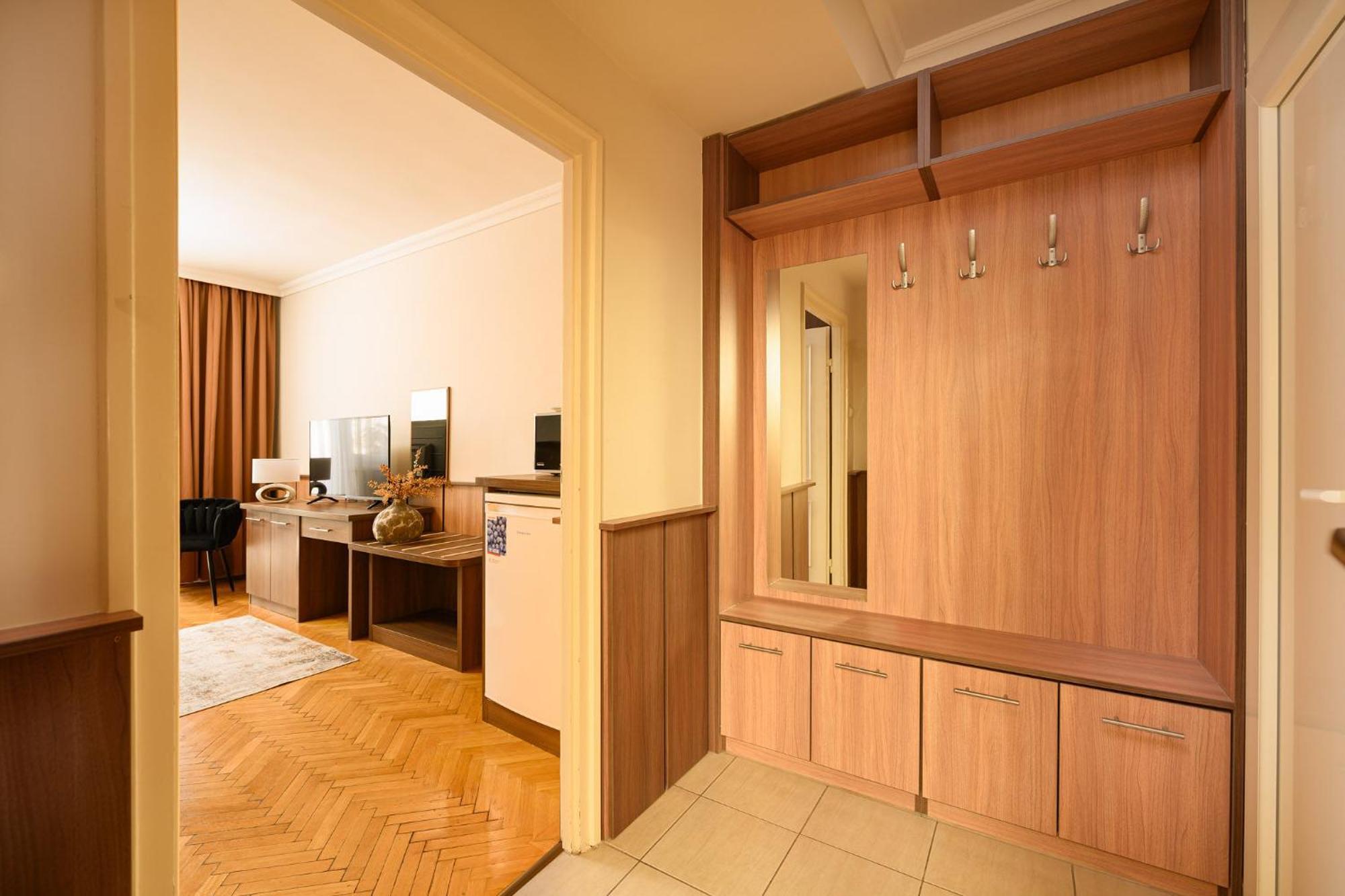 Szilfa Etterem Mariann Apartman Hajdúszoboszló 외부 사진